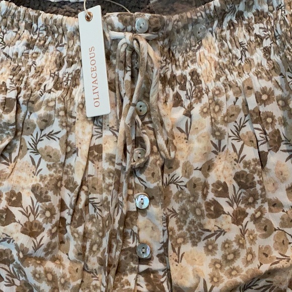 Two piece matching set - Picture 2 of 5